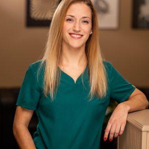 Dr SZÁRKISZJÁN Edina